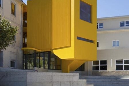 Edificio amarillo. Aurora Arquitectos. Escuela de música Artave/CCM | aurora arquitectos roomdiseno1
