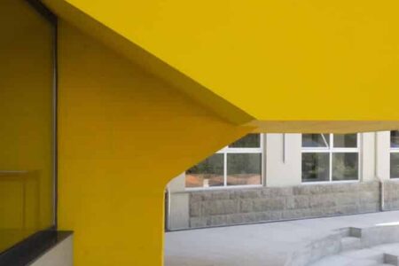 Edificio amarillo. Aurora Arquitectos. Escuela de música Artave/CCM | aurora arquitectos roomdiseno3