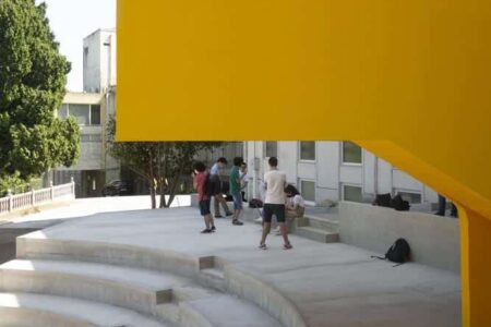 Edificio amarillo. Aurora Arquitectos. Escuela de música Artave/CCM | aurora arquitectos roomdiseno4