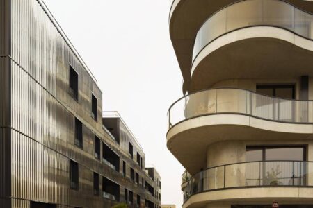 Fachada curva. Christophe Rousselle | christophe rousselle roomdiseno6