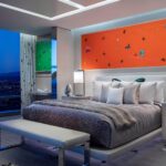 Hirst. Empathy Suite | damien hirst roomdiseno1