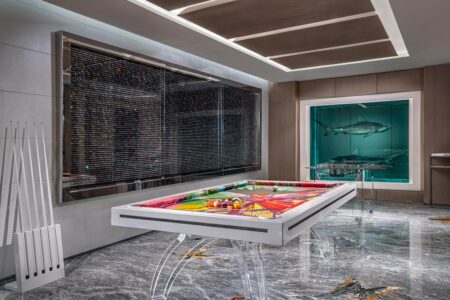 Hirst. Empathy Suite | damien hirst roomdiseno3
