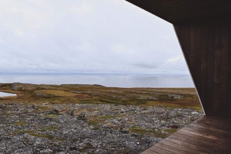 Arquitectura y naturaleza. Mirador de Madera. Biotope | domen_viewpoint biotope roomdiseno12