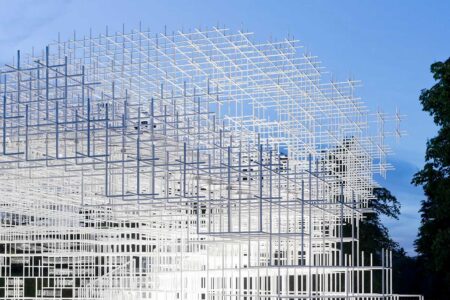 Serpentine Gallery Pavillion. Sou Fujimoto. Foto: Iwan Baan | serpentine sou_fujimoto roomdiseno 5