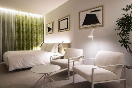 Deluxe Room. Shiroiya Hotel. Sou Fujimoto | shiroiya_hotel_deluxe_room_1_gt_shinya_kigure