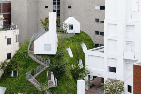 Green Tower. Shiroiya Hotel. Sou Fujimoto | shiroiya_hotel_green_tower_2_shinya_kigure