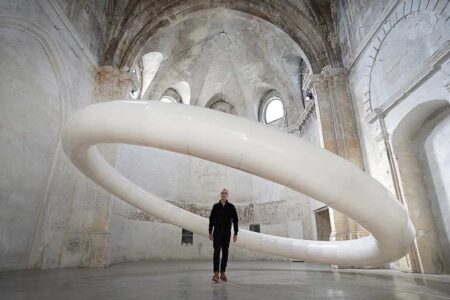 Vincent leroy. Halo Boreal. Escultura cinética | vincent leroy halo boreal room diseno