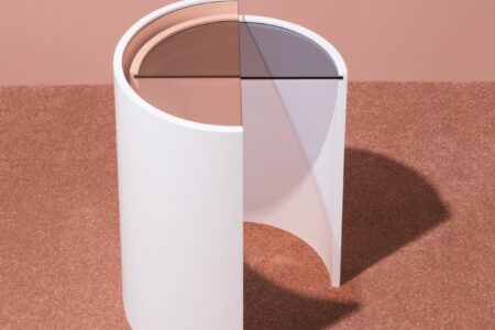 Contour Side Table. Bower Studios. Autoedición de mobiliario contemporáneo | contour side table set with glass tops photo by charlie schuck 3 2