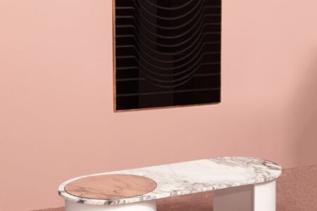 Contour Coffe Table. Bower Studios. Autoedición de mobiliario contemporáneoContour Side Table. Bower Studios. Autoedición de mobiliario contemporáneo | marble contour coffee table photo by charlie schuck 1b