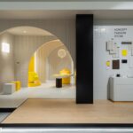 Krion Koncept Fashion Store. Estudi{H}ac. Porcelanosa | 01 retail koncept by showroom krion designed estudihac