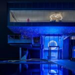 Poly F.S. Skyline Garden. Neo Art Deco. Interiorismo excéntrico. T.K. Chu Design | 09 the art installation 0000ff by lu zheng dominates the overall vision ting wang