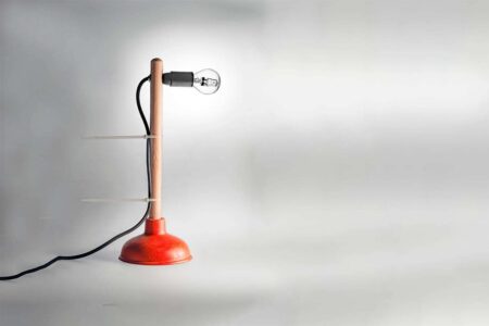 Plunger Lamp. Josep Maynou. Inferences. Diseño contemporáneo en el Madrid Design Festival 2022. Il·lacions | 1 plunger lamp 2021_josep maynoufrancesc marty jpeg