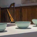 Nakano bowl with moonwhite glaze. Zenzo Fukushima Artisan. © Michelangelo FoundationHomo Faber. artesanía | 12 stone garden_nakano bowl with moonwhite glaze_zenzo fukushima artisan_simone padovani%d0%b5%cc%88michelangelo foundation_2338323