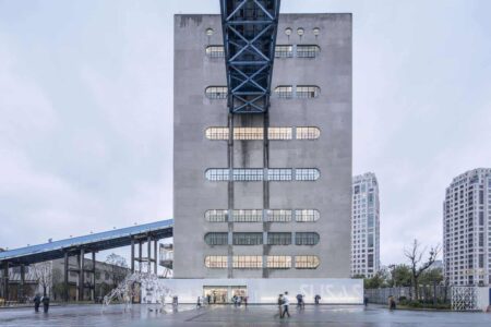 Atelier Deshaus. Berlín. arquitectura industrial | 13_80000 ton silos art centre tian fangfang