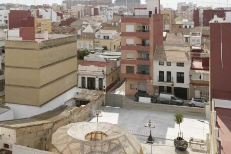 Zona Santiago. Mobiliario urbano y parque de juegos | 16 zona santiago milena villalba 2021
