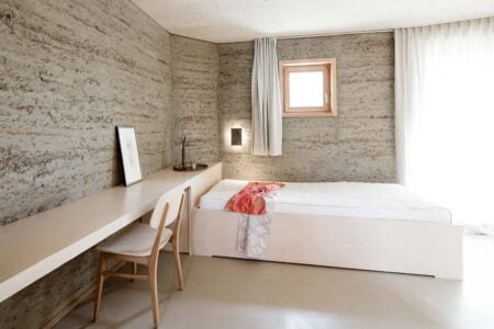 Casa de huéspedes RosAna, Rosenheim (Alemania). Anna Heringer en el Museo ICO | 16 casa de huespedes rosana rosenheim alemania 2015 gabrical