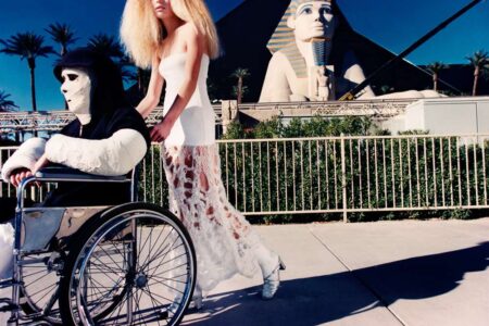 David LaChapelle. Fotografiska. American Way of Life | 1998 david lachapelle taking mummy for a walk 1998 las vegas credit line david lachapelle courtesy of fotografiska new york