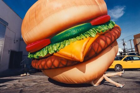 David LaChapelle. Fotografiska. American Way of Life | lachapelle burger 01 2