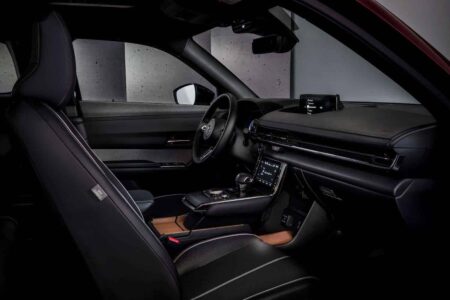 Mazda. SACo. Madrid Design Festival. MDF 2023 | 2022_mazda_mx 30_r ev_edition_r_int_1_highres