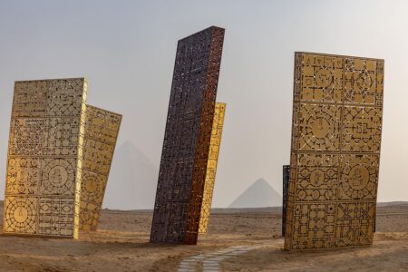 Reality is Timeless. Rashid Al Khalifa. Forever is now. Pirámides de Giza. Antiguo Egipto. | 21_art_egypte_forever_is_now_iii_reality_timeless_rashid_al_khalifa_roomdiseno