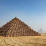 Translucent Pyramid. Rashed Al Shashai. Forever is now. Pirámides de Giza. Antiguo Egipto. | 28_art_egypte_forever_is_now_iii_translucent_pyramid_rashed_al_shashai_roomdiseno