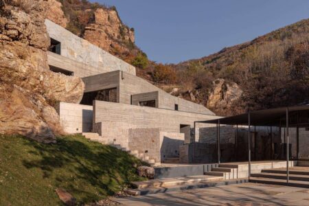 Atelier Deshaus. Berlín. arquitectura industrial | 29_upper cloister in jinshan mountain su shengliang