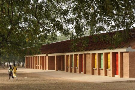Ampliación de la Escuela Primaria de Gando. Diébédo Francis Kéré. Premio Pritzker 2022 | 3__erik jan_ouwerkerk