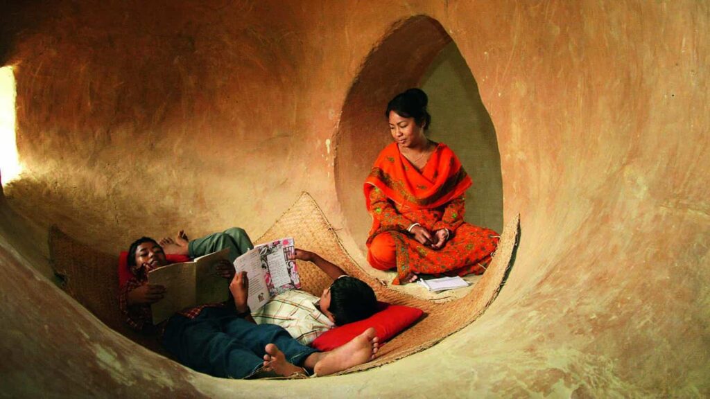 Escuela METI, Rudrapur (Bangladesh). Anna Heringer en el Museo ICO | 5 escuela meti rudrapur bangladesh 2006 peter bauerdick 2