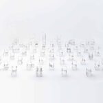 50 manga chairs. Friedman Benda Gallery. Foto: Kenichi Sonehara. Oki Sato. Nendo | 50_manga_chairs051_kenichi_sonehara