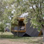 Cabañas de madera, Hello Wood, The Rock Cabins | 6hello wood the rock cabins mate lakos