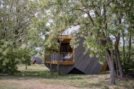 Cabañas de madera, Hello Wood, The Rock Cabins | 6hello wood the rock cabins mate lakos