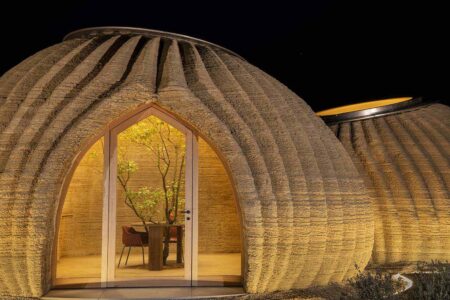 Tecla. Casa de barro impresa en 3D. Mario Cucinella Architects y WASP | 8_tecla_iago corazza_external night view_high
