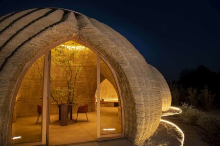 Tecla. Casa de barro impresa en 3D. Mario Cucinella Architects y WASP | 9_tecla_iago corazza_external night view_high