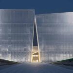 Palacio de congresos. AOE Architecture. Edificio blanco. Chapa perforada | aoe architecture roomdiseno