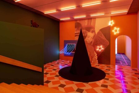 Mr. Remember. Alex Da Corte. Louisiana Museum of Modern Art | alex_da_corte roomdiseno6