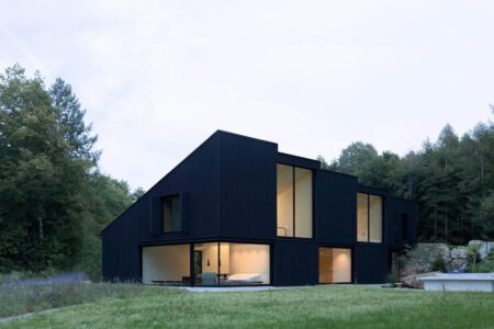 House by the Lake, madera negra, juego de cubos Appels Architekten | appels architekten1