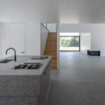 House by the Lake, madera negra, juego de cubos Appels Architekten | appels architekten11