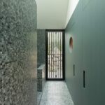 House by the Lake, madera negra, juego de cubos Appels Architekten | appels architekten23