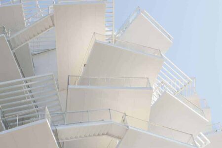 L’Arbre Blanc. Sou Fujimoto + Nicolas Laisné + Dimitri Roussel + OXO Architectes. Arquitectura japonesa contemporánea | arbreblanc_08_copyright sfanlaoxodr