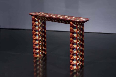 Adam & Arthur. Adam Goodrum y Arthur Seigneur. marquetería artística | archant console_installation_view1