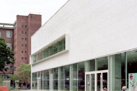Biblioteca B!B. mobiliario ergonómico. Enea | bib6 2