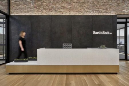 Gensler y Andreu World. oficinas de diseño. espacio de trabajo. Chicago | bartlit beck herman palenchar roomdiseno2 2