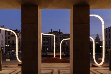 Objects of Common Interest, Bérgamo, escultura lumínica, arte lumínico | bergamo21