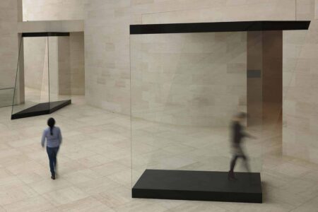 S-399390. Sarah Oppenheimer. Artista americana. Arte cinético | bild 250