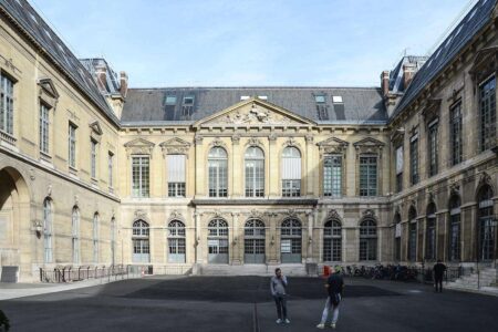 Biblioteca Nacional de Francia. conservación del patrimonio | bnf entrada rue richelieu cours dhonneur
