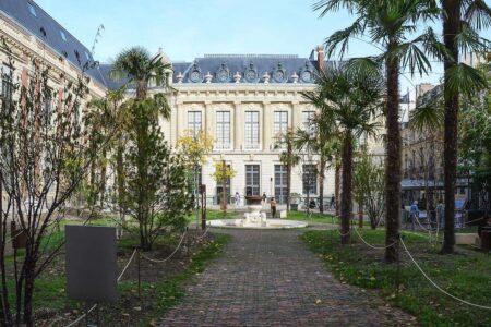 Biblioteca Nacional de Francia. conservación del patrimonio | bnf entrada rue vivienne jardin vivienne