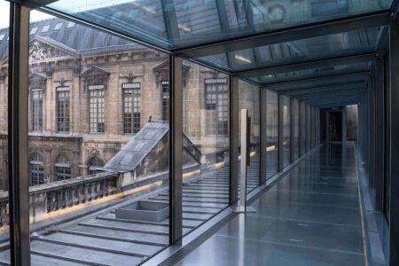 Biblioteca Nacional de Francia. conservación del patrimonio | bnf pasaje exterior acristalado2