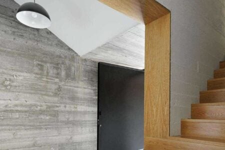 arquitectura portuguesa. Casa NaMora. Filipe Pina + David Bilo | casa na mora na guarda com arquitectura filipe pina arquitectura 24