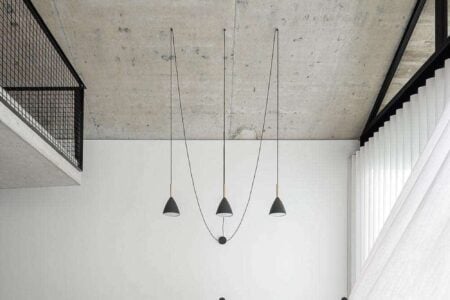 arquitectura portuguesa. Casa NaMora. Filipe Pina + David Bilo | casa na mora na guarda com arquitectura filipe pina arquitectura 13