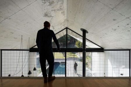 arquitectura portuguesa. Casa NaMora. Filipe Pina + David Bilo | casa na mora na guarda com arquitectura filipe pina arquitectura 27